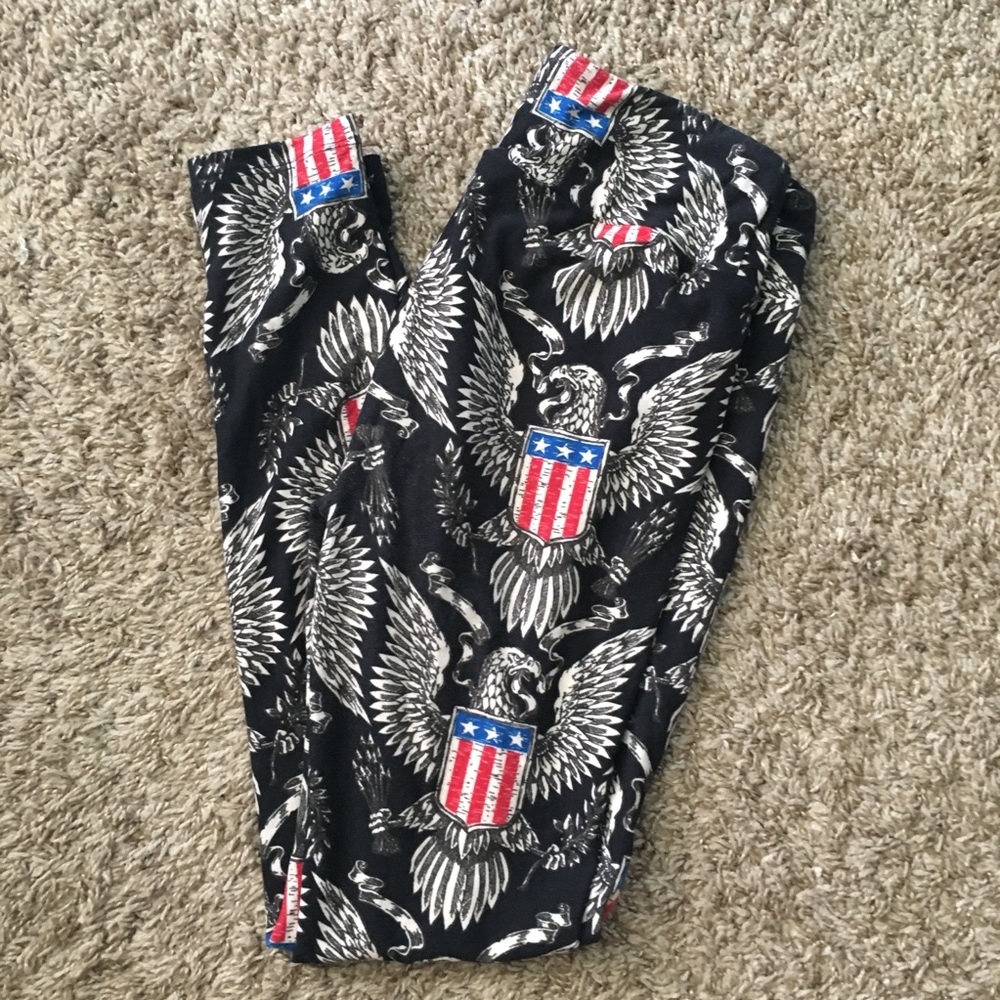 One Size Lularoe Americana Leggings
